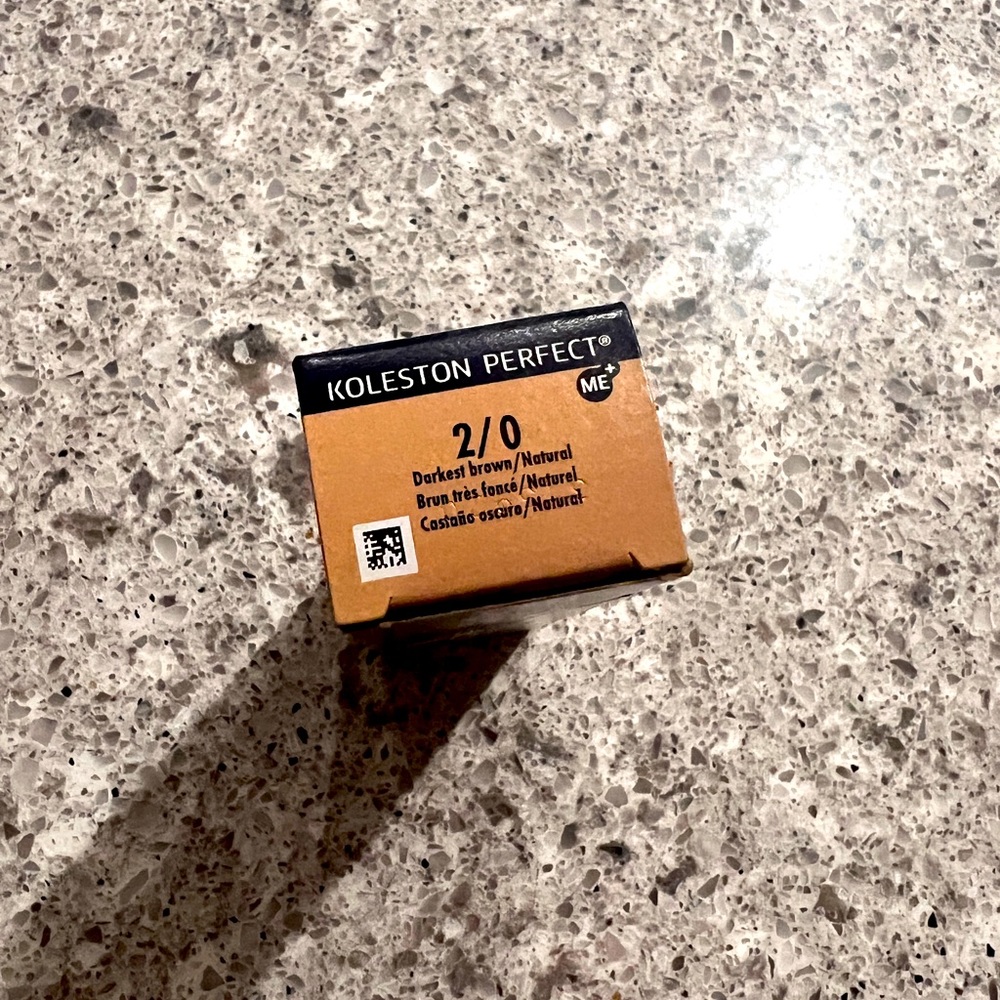 Wella Koleston Perfect 2/0